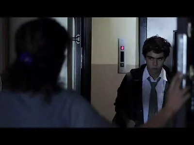 Curva fete goale la plaja curvă din interior