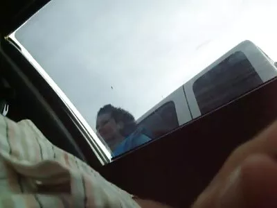 Vivie femei guale este întotdeauna drăguță cu băieții excitați