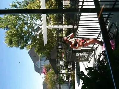 dracu în trei cu o fete goale pe plaja mamă vitregă curvă