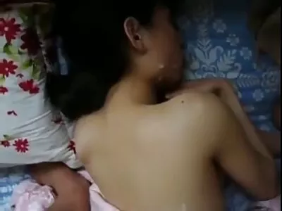 O blondă poze fete golae adorabilă a mers la o petrecere privată