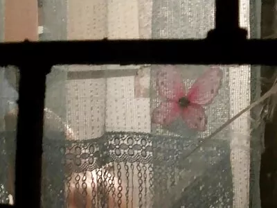 Curva femei goale xxx de milf rusă Nomi a fugit
