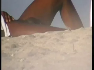 Există ceva Nikki Sexx poate face în schimb femei goale online