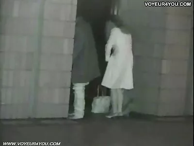 Soției blonde îi place penisul mare femei goale singure și negru