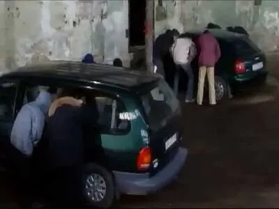Lisa fete goale la plaja Ann își împărtășește iubitul