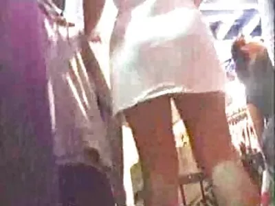 Blonda femei goale de tot iubitoare de penis are un nou amant