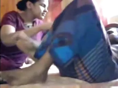 Cuplu fete goale la piscina amator cu ulcior mare care se lovește foarte urât