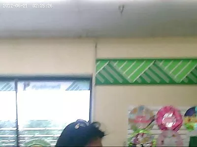 Fecioară de 18 ani l-a sedus maturegoale pe fratele prietenei ei